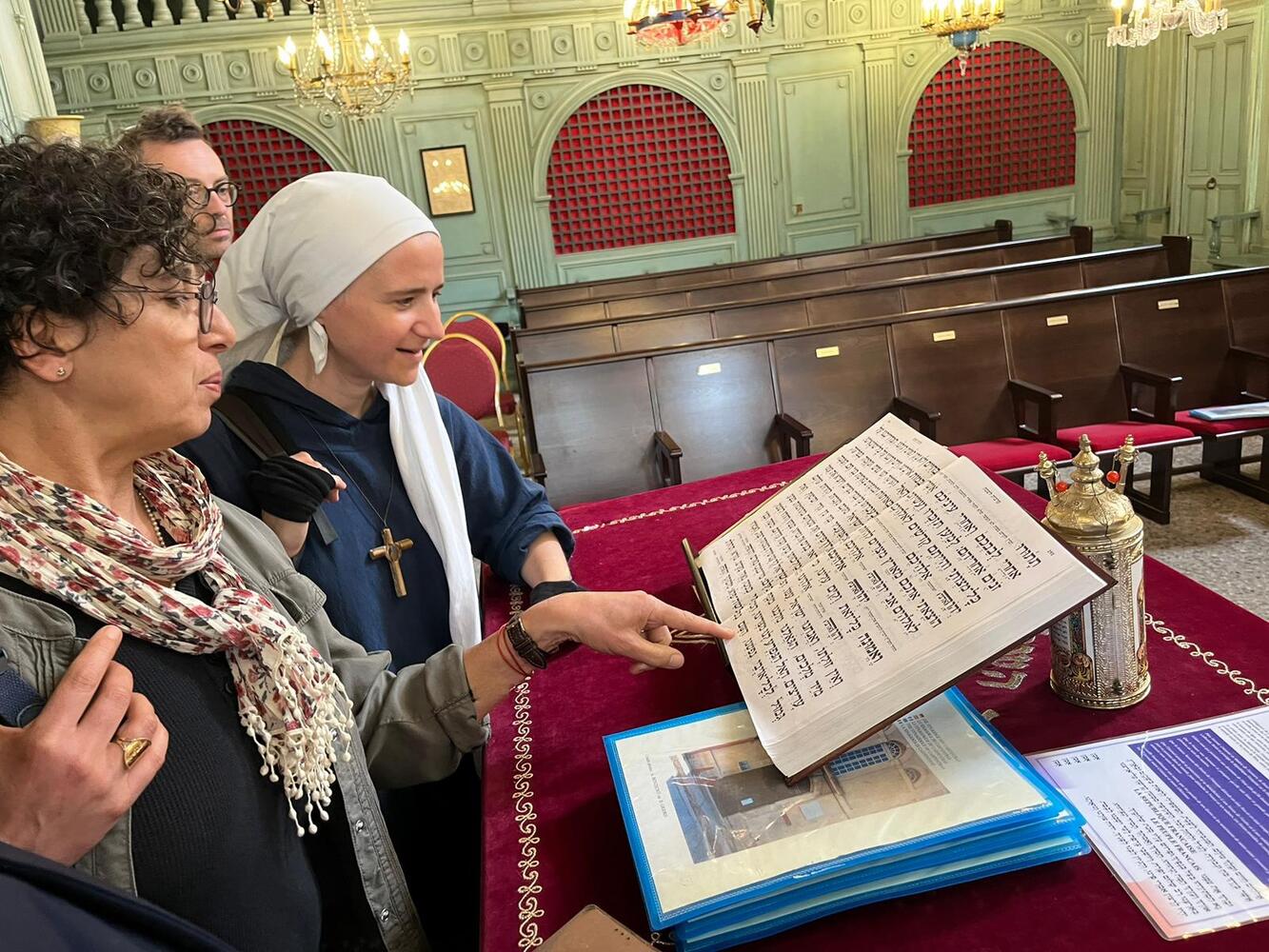 Une visite en lien avec l'Ecriture sainte : LA SYNAGOGUE DE CARPENTRAS